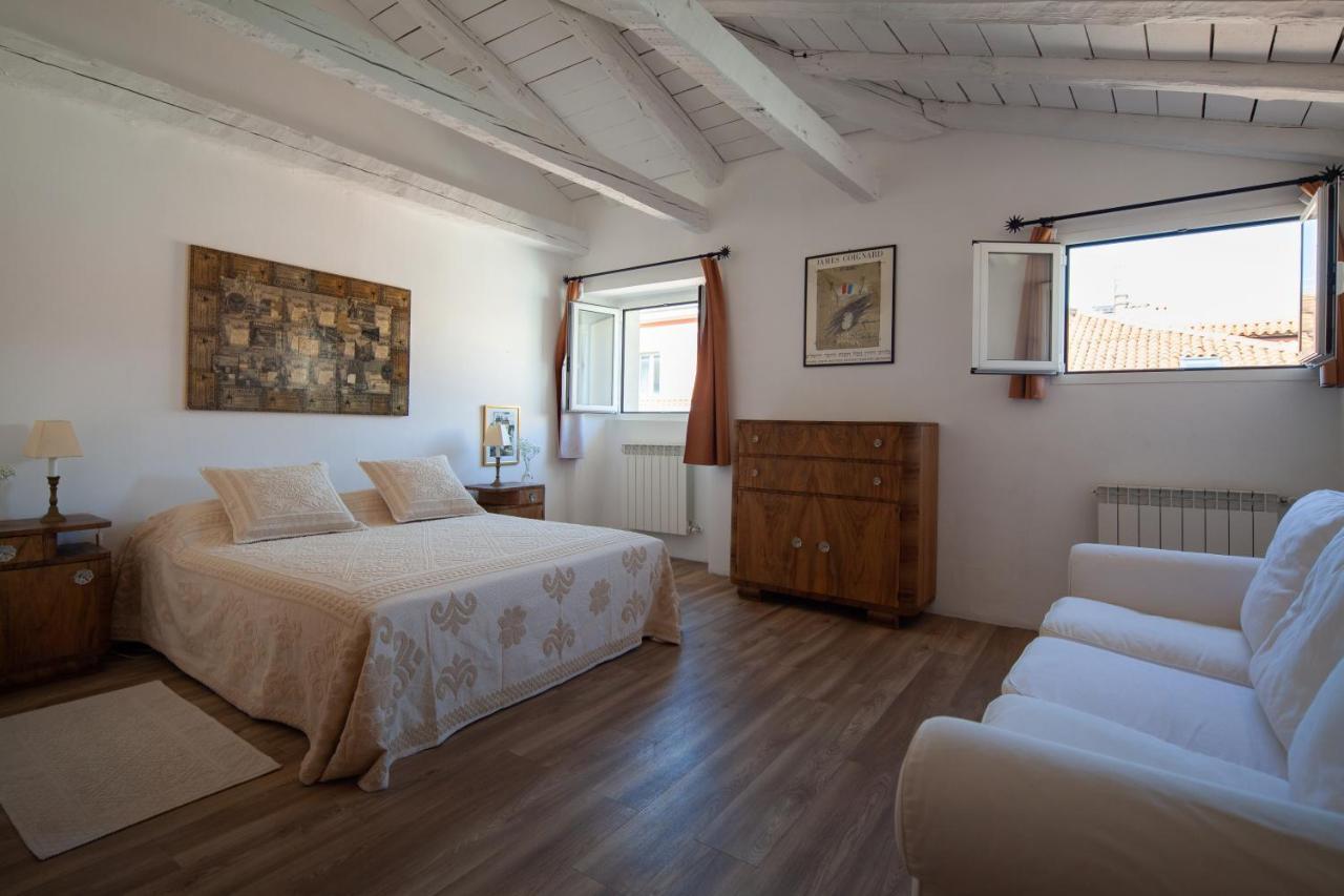 Serravallo'S Apartments Big Τεργέστη Εξωτερικό φωτογραφία