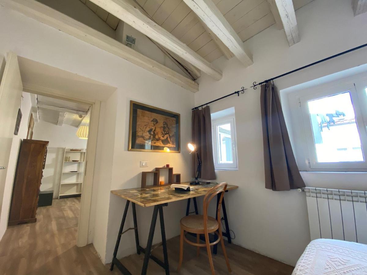 Serravallo'S Apartments Big Τεργέστη Εξωτερικό φωτογραφία