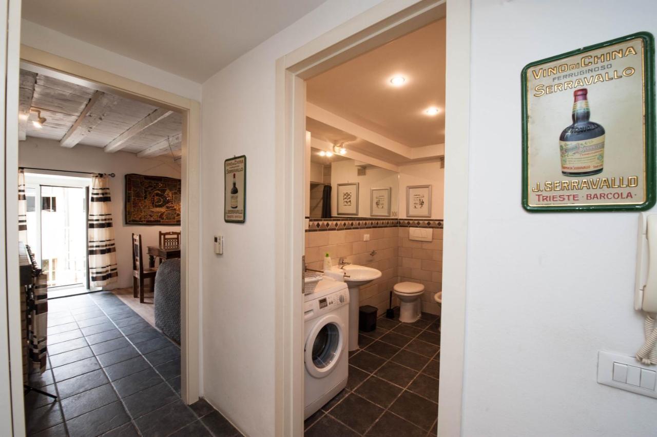 Serravallo'S Apartments Big Τεργέστη Εξωτερικό φωτογραφία