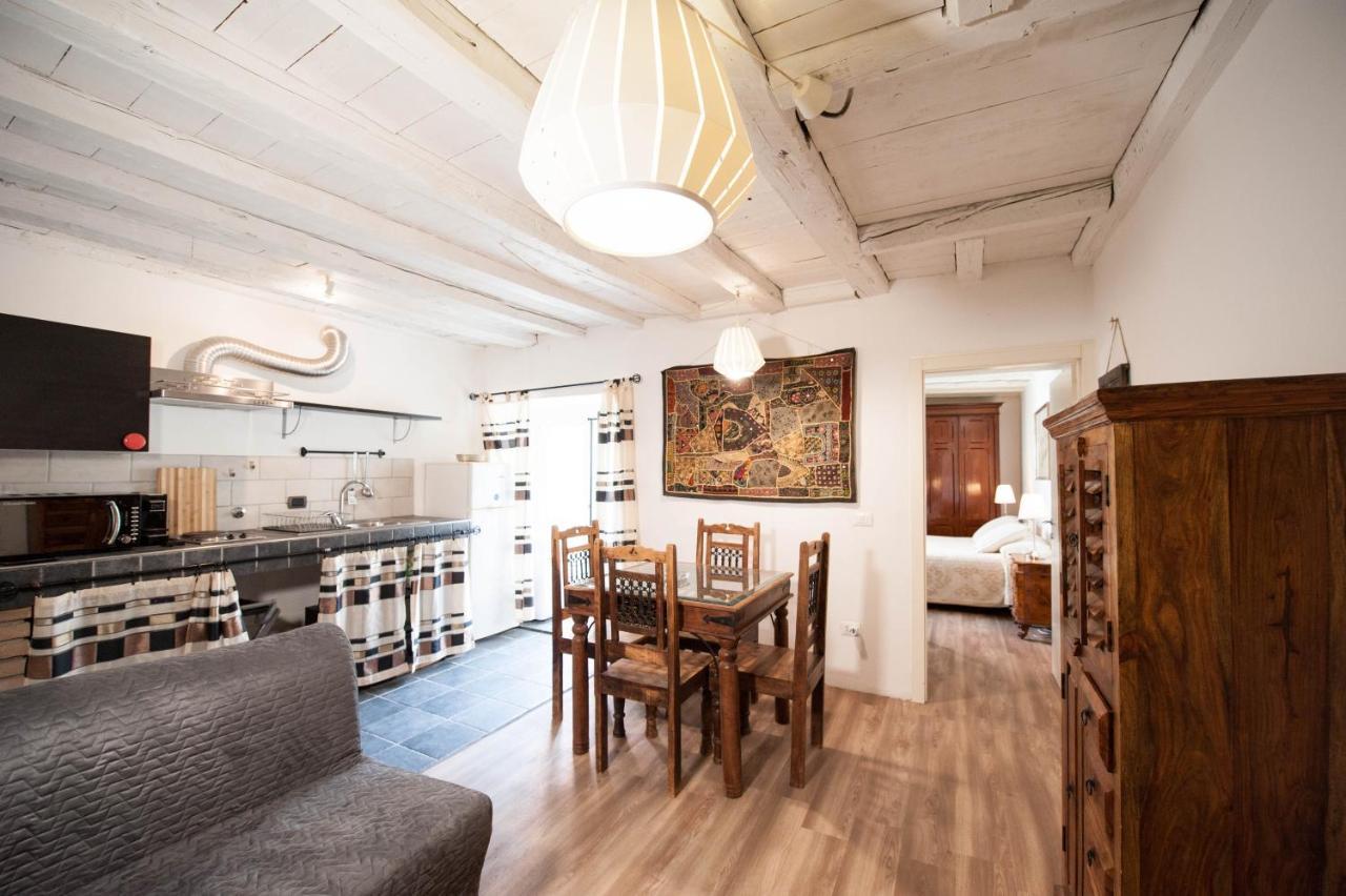 Serravallo'S Apartments Big Τεργέστη Εξωτερικό φωτογραφία