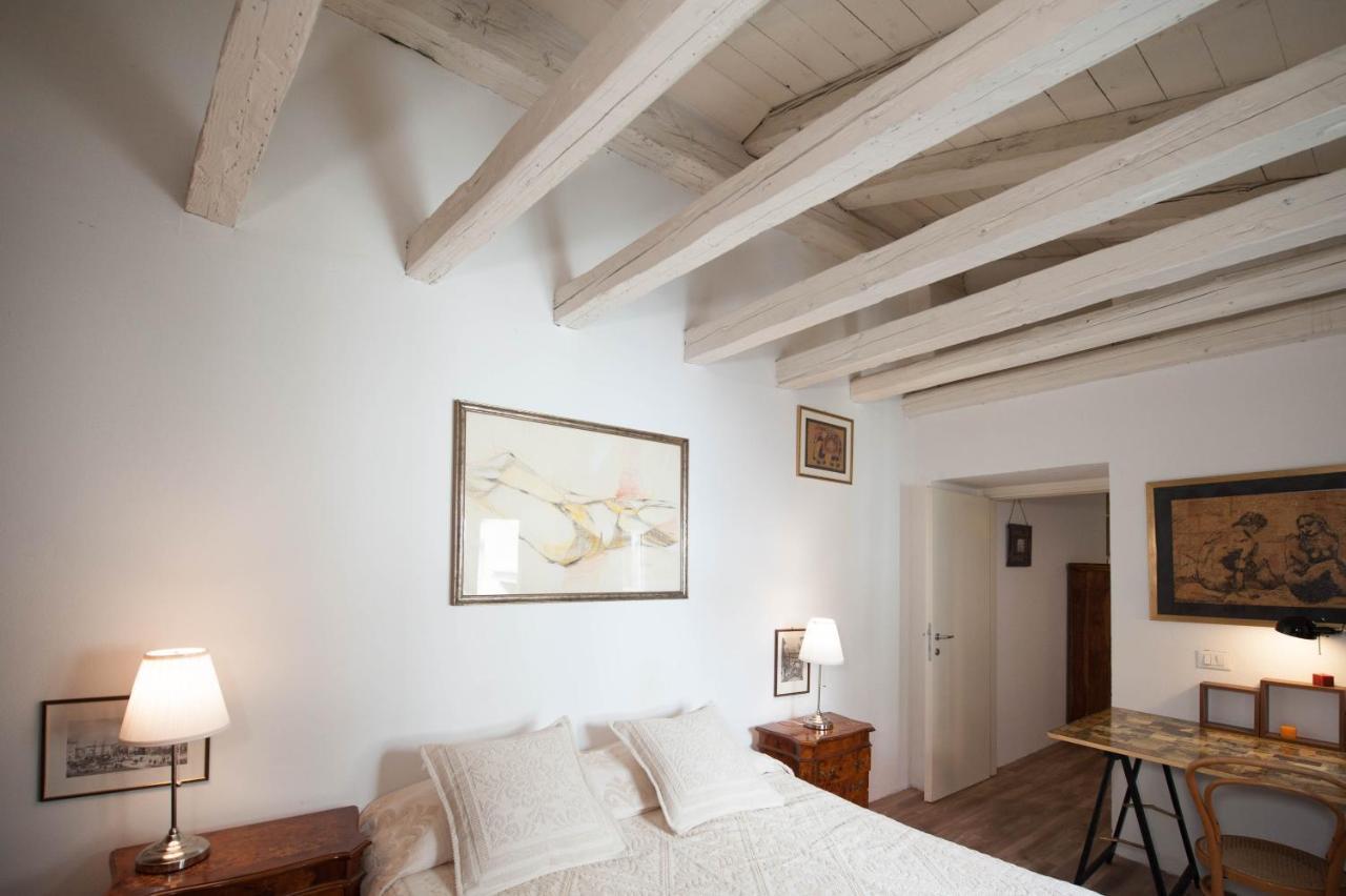 Serravallo'S Apartments Big Τεργέστη Εξωτερικό φωτογραφία